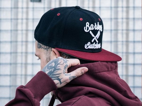 Boné snapback
